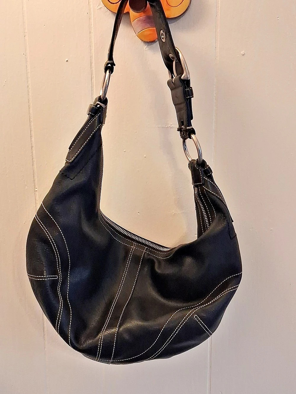 Coach Legacy Hobo Bag 100% Leather Black